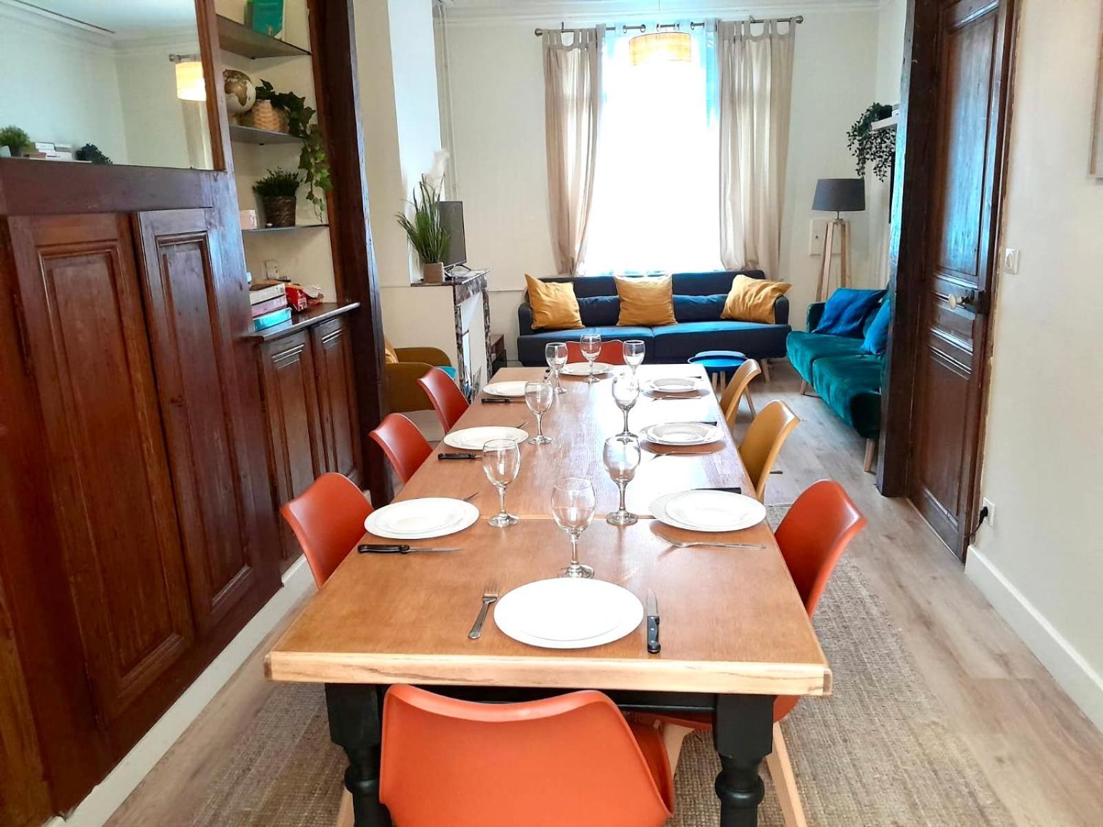 Holiday home 4 - Grande Maison - Parking - Jardin Amiens